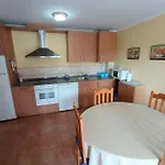Playa Catedrales Con Piscina Y Terraza Apartman